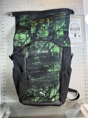 MERCEDES AMG®  |  PETRONAS F1® TEAM  |  BACKPACK  |  NEW  |